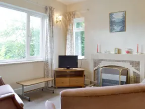 Walters Cottage - Image 2