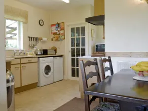 Walters Cottage - Image 5