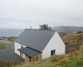 Croft 7 Geary Self Catering Studio - Image 2