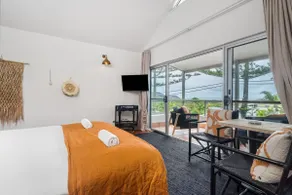 EAST COAST ESCAPES - Lighthouse Studio - Image 5