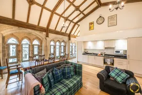 One bedroom apartment on the shores of Loch Ness, perfect for romantic breaks - Image 4
