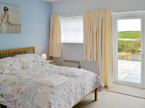 Sunset Cottage - Image 5