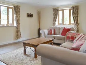 The Lodge - Image 3