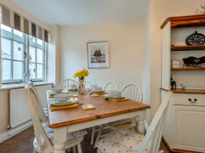 Tennay Cottage - Image 4