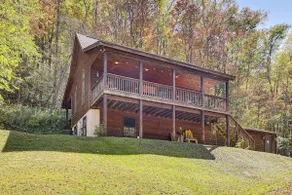 NY! Cabin w / Hot Tub + Mtn visning nær Snowshoe Resort - Image 4