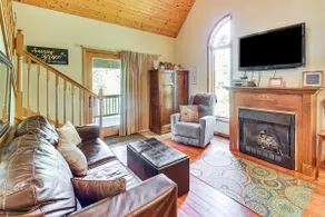 NY! Cabin w / Hot Tub + Mtn visning nær Snowshoe Resort - Image 5