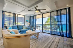 Schöne Wohnung mit herrlicher Aussicht, riesigen Balkon und Designer-Dekor! - Image 3
