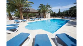 Villa Daniel har en fantastisk beliggenhed kun 5 minutter med taxa til Playa Den Bossa - Image 4