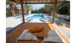 Villa Daniel har en fantastisk beliggenhed kun 5 minutter med taxa til Playa Den Bossa - Image 5