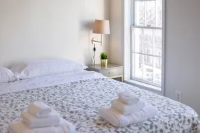 Cozy modern apt. Heart of G-Town. King bed - Image 2