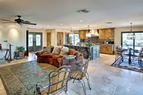 Luxe Tucson Vineyard Home w/ Views & Fire Pit - Image 5