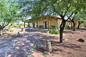 Luxe Tucson Vineyard Home w/ Views & Fire Pit - Image 3
