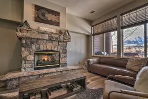 7 Mi to Keystone: Waterfront Home w/ Scenic Views - Image 3