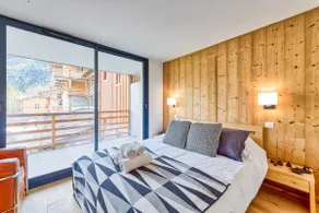 California 3 Bed Luxury Apartment La Cordee Spa Residence - Image 4