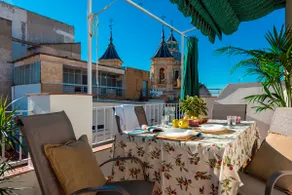 Genteel Home Mano de Hierro - Image 5