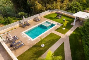 Kagiemar Luxury House - Image 2