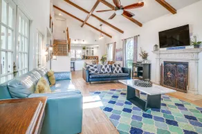 Modern Lake Conroe House w/ Lakefront Park & Deck! - Image 4
