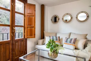 Chezmoihomes Luksus Alhambra - Image 5