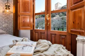 Chezmoihomes Luksus Alhambra - Image 3