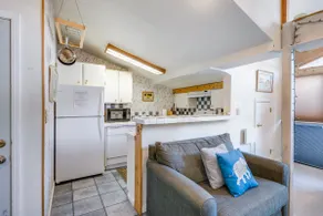 Bright and Airy Condo, Sleeps 4! - Creekside #103 by Bear Valley Vacation Rentals - Image 3