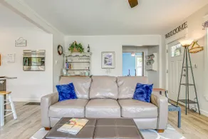 Lavish Home w / Patio - 2 kvarter till Green Lake! - Image 5