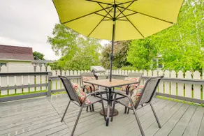 Lavish Home w / Patio - 2 kvarter till Green Lake! - Image 3