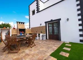 Villa Palacios Herrero - Image 2