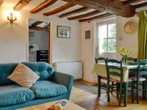 Three Ash Cottage - Image 5