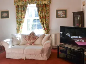 5 Schlafzimmer Unterkunft in Byrness Village, near Otterburn - Image 5
