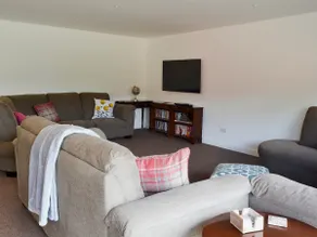 Reeds Farmhouse - Image 2