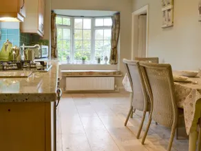 Bridge House - Image 4