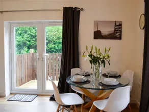 Bryn Aled - Image 4