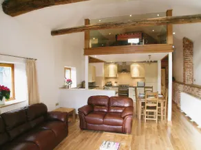 The Street Farm Barn - Image 4
