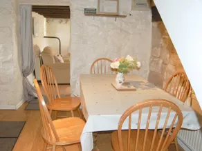 Nightingale Cottage - Ukc1570 - Image 4