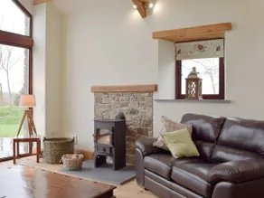 Southlands Barn - Image 2