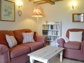 Apple Tree Cottage - Image 3