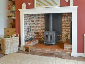 Apple Tree Cottage - Image 2