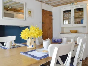 Apple Tree Cottage - Image 5