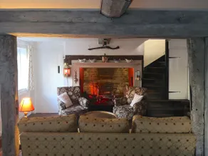 Apple Tree Cottage - Image 2