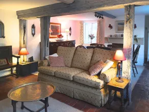 Apple Tree Cottage - Image 3