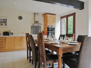 Hendre Bach Barn - Image 5