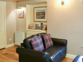 Larch Cottage - Image 5