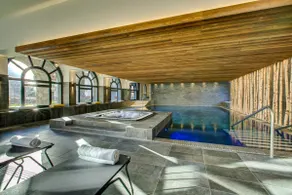 Appartement Luxueux avec Accès au Spa - Image 3
