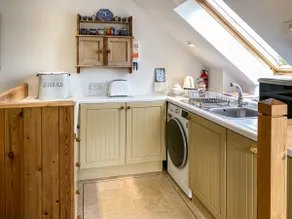 Garden Cottage - Image 4
