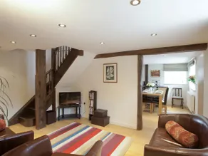 Stable Cottage - Hw7452 - Image 2