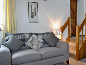 Honeysuckle Cottage - Image 3