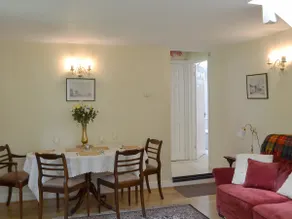 The Coach House - Image 3