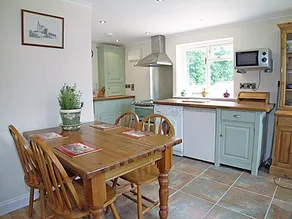Chapel Cottage - Image 4