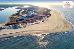 Oceans 12: A luxurious 12-bedroom oceanfront retreat in Oak Island, NC. - Image 5