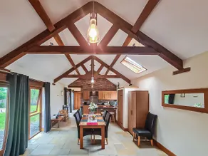 Blackberry Barn - Image 5